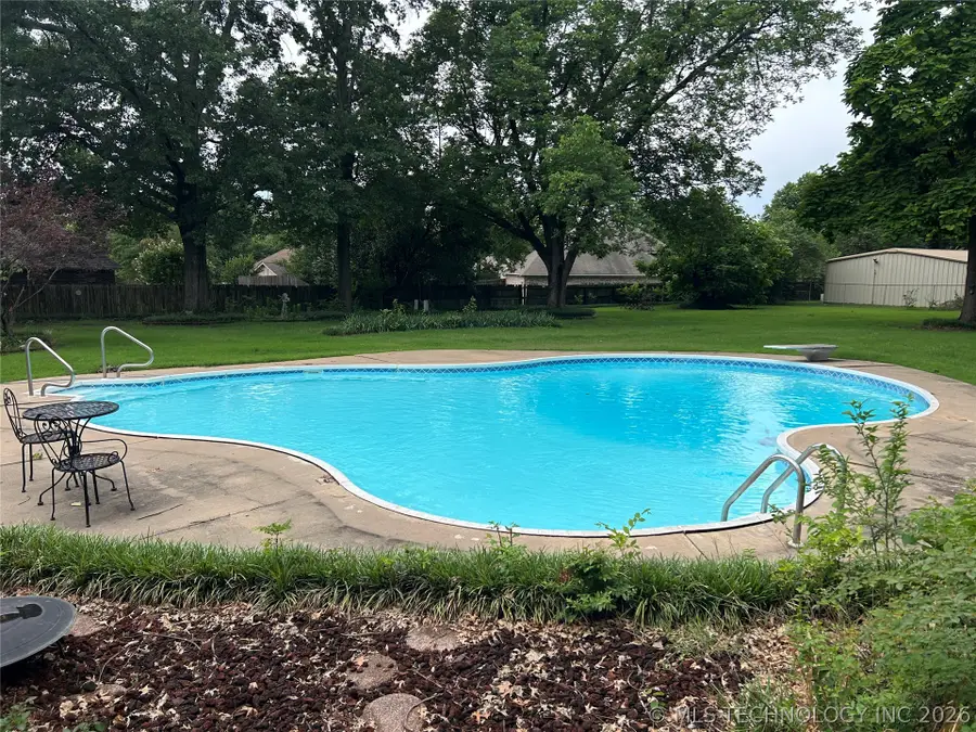 2221 Michael Road, Muskogee, OK 74403 - #2