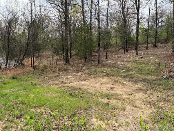 470662 E 1020 Road, Sallisaw, OK 74955