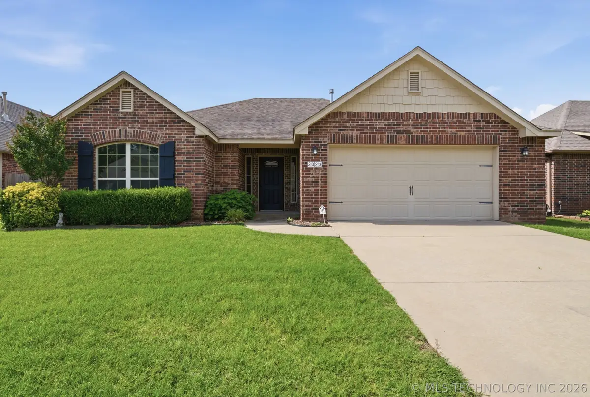 3023 W Mobile Street, Broken Arrow, OK 74011 - #1