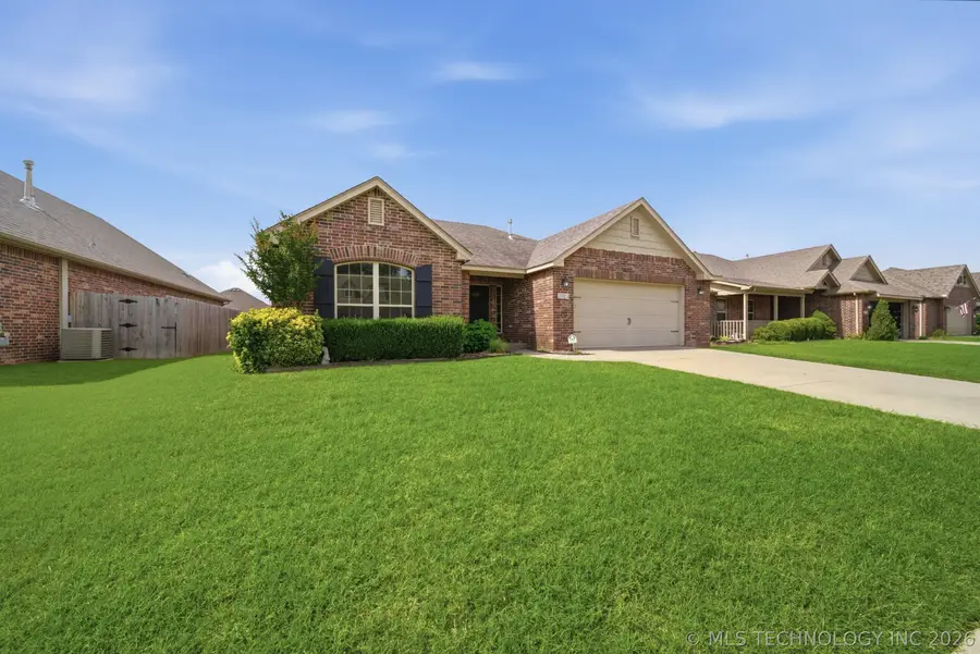 3023 W Mobile Street, Broken Arrow, OK 74011 - #3