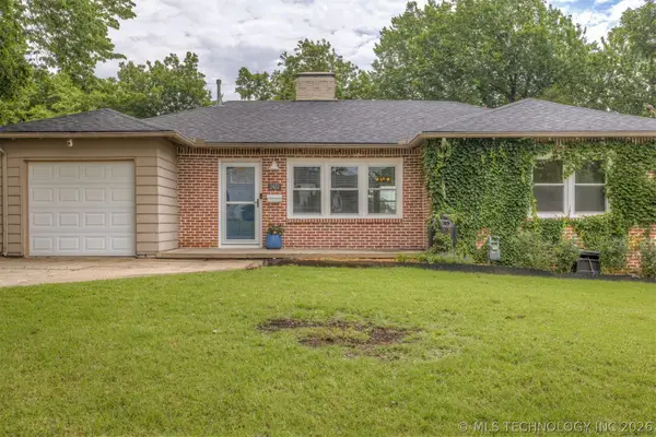 2433 Gary Place, Tulsa, OK 74114