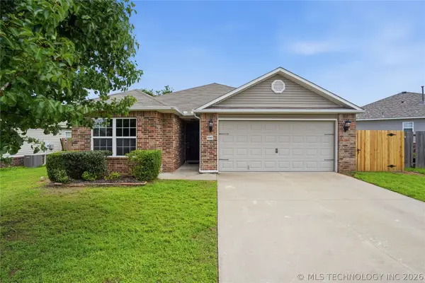 9343 S 255th East Avenue, Broken Arrow, OK 74014