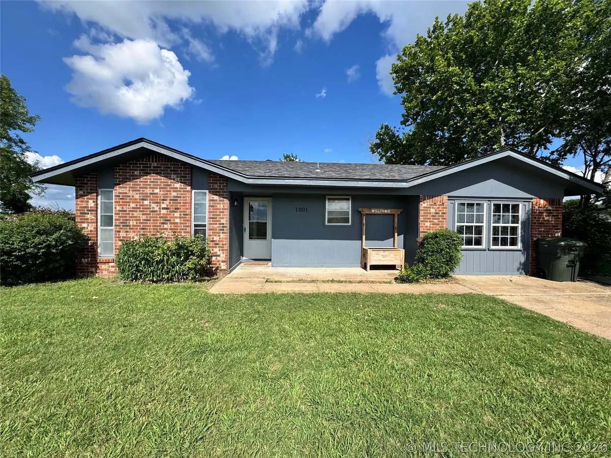 1001 S Choctaw, Caddo, OK 74729 - #1