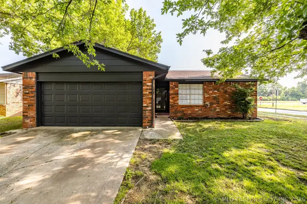 501 W 26th Street, Sand Springs, OK 74063