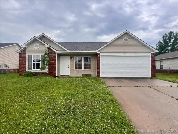 1011 W 23rd Street, Claremore, OK 74017
