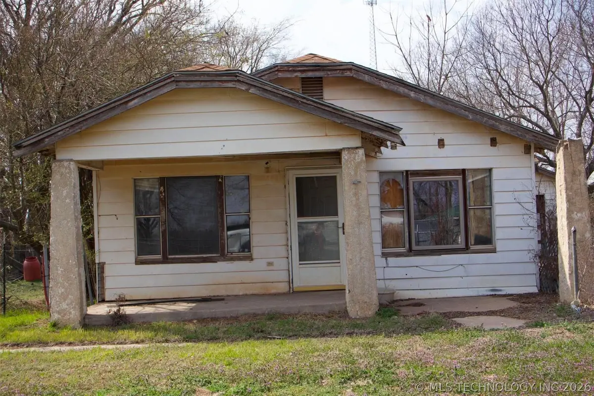 706 S Layton, Earlsboro, OK 74840 - #1
