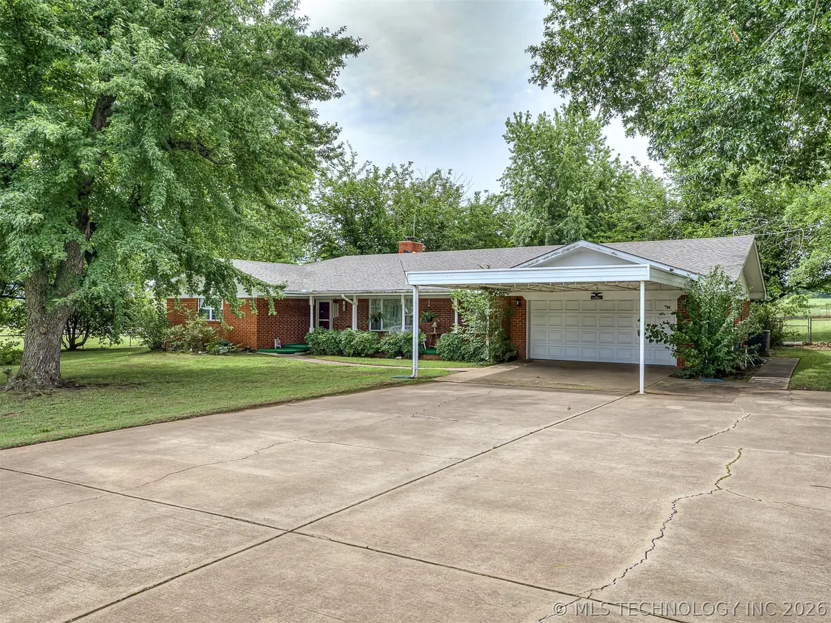 315 W Rogers Street, Oilton, OK 74052 - #1