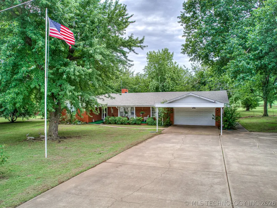 315 W Rogers Street, Oilton, OK 74052 - #2