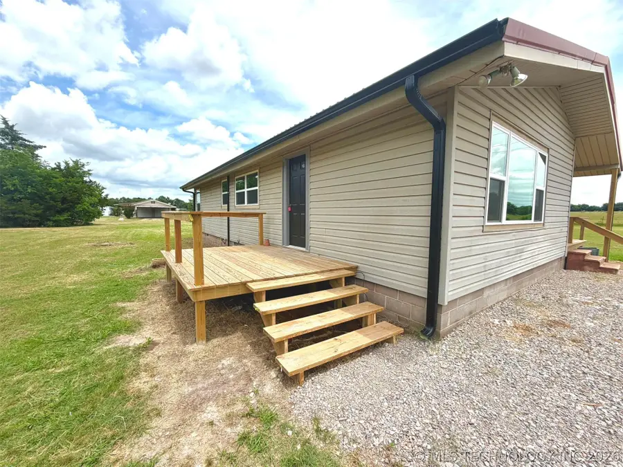 111 Amber, Davis, OK 73030 - #2
