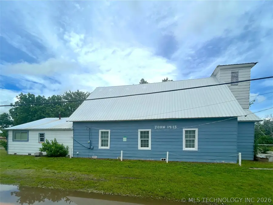 548 S Hickory Street, Nowata, OK 74048 - #2