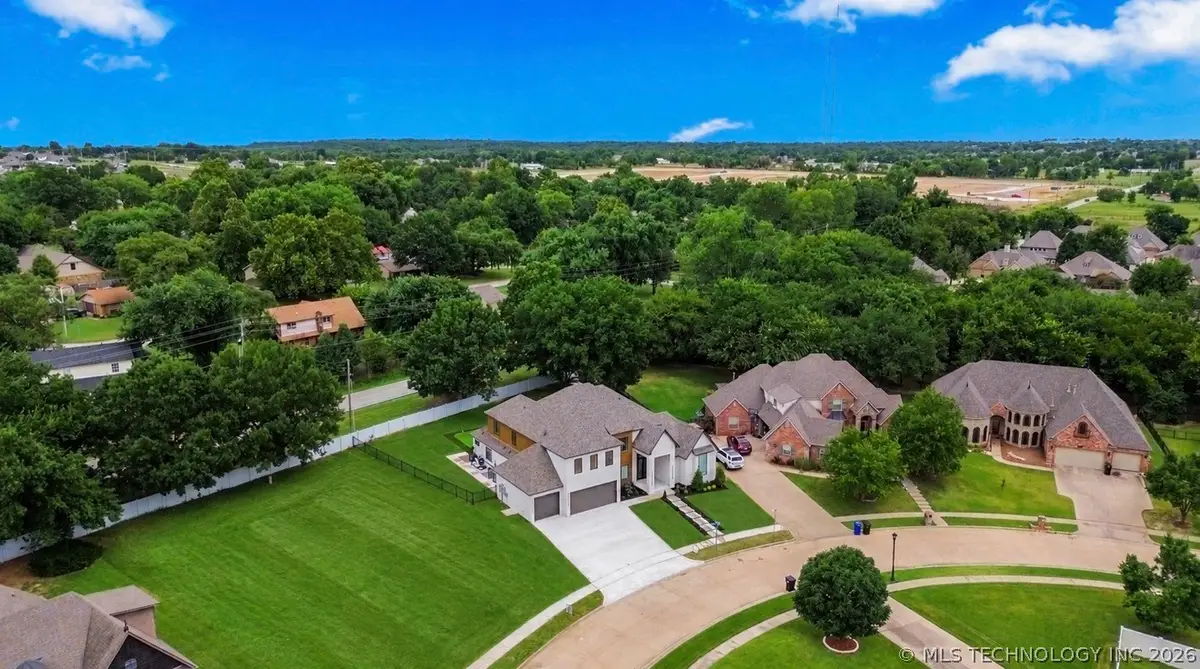 305 S 79th Street, Broken Arrow, OK 74014 - #1