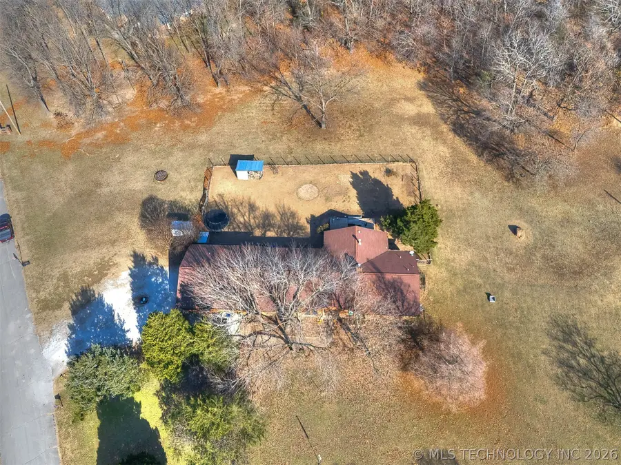 26 Lakeview Drive, Sand Springs, OK 74063 - #2