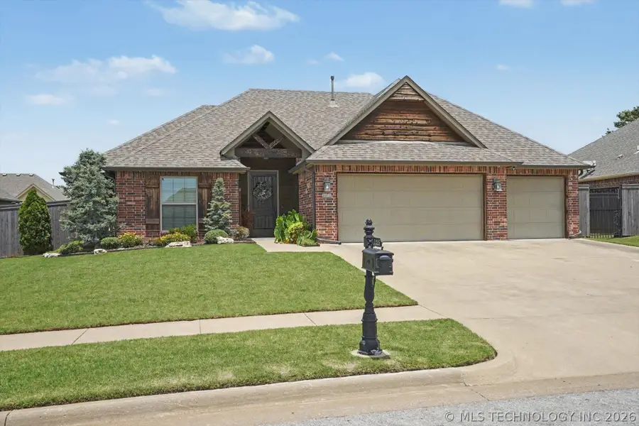 1225 E 134th Street, Glenpool, OK 74033 - #2