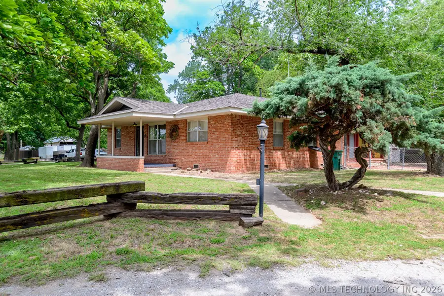 321 W Knipe Avenue, Perkins, OK 74059 - #2