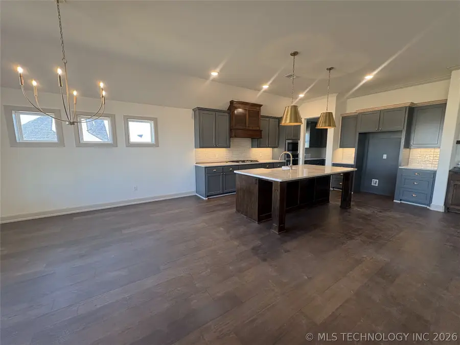 1416 N 71st Street, Broken Arrow, OK 74014 - #2