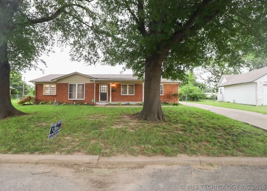 9527 E 34th Street, Tulsa, OK 74145 - #2
