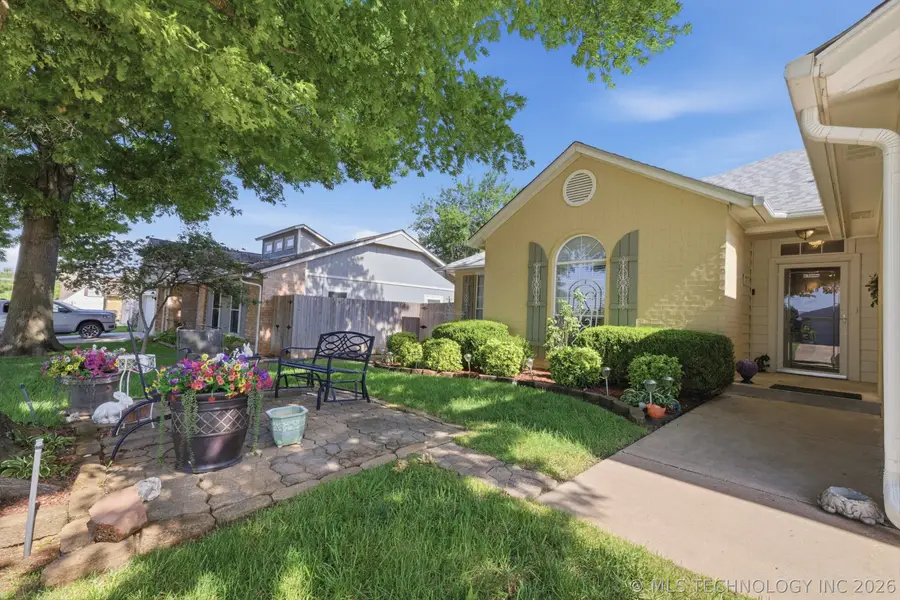 1085 E 138th Street, Glenpool, OK 74033 - #2