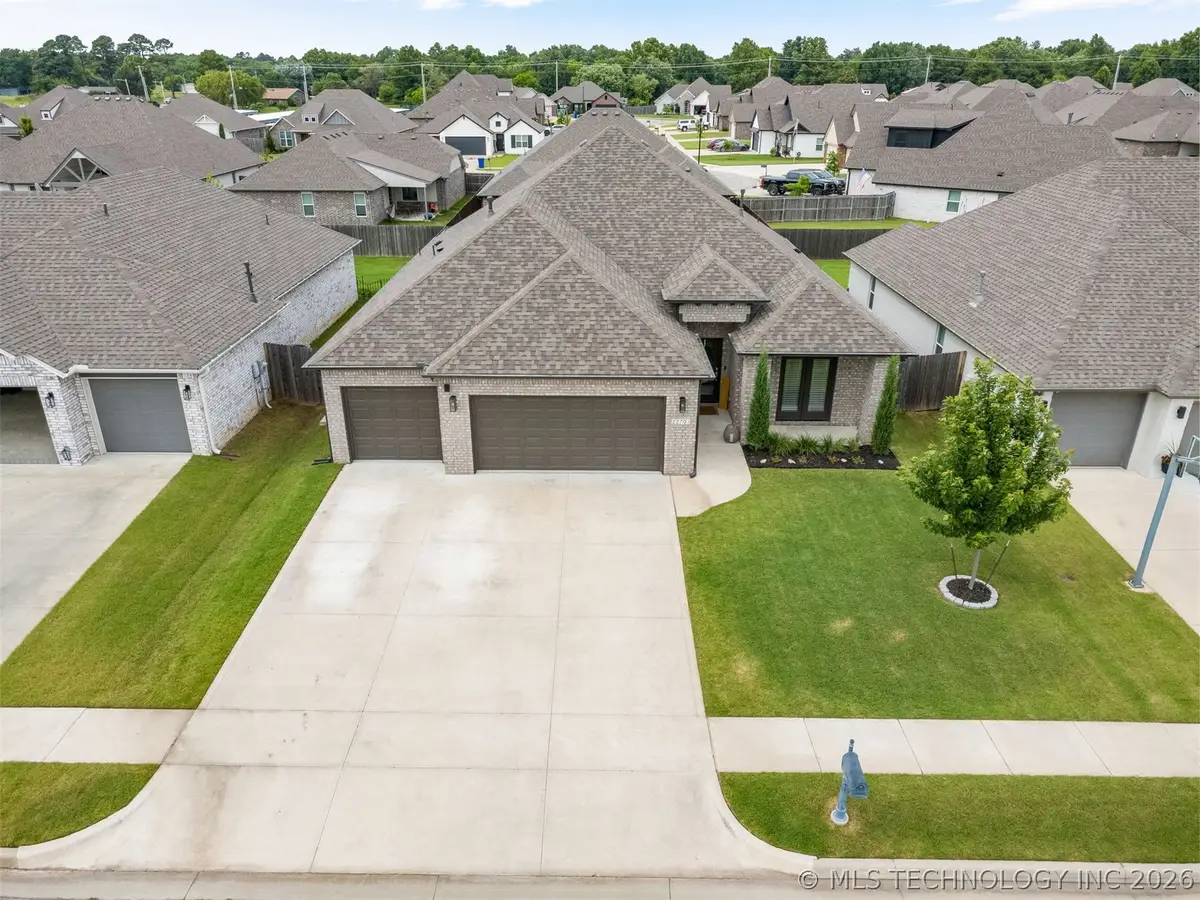 22703 E 102nd Place S, Broken Arrow, OK 74014 - #1