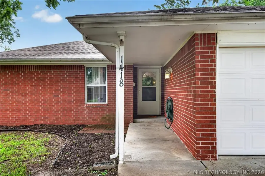 1418 N Creek Street, Dewey, OK 74029 - #3