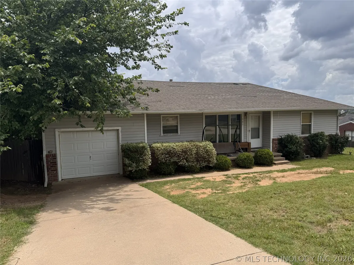 501 Washington Avenue, Sand Springs, OK 74063 - #1
