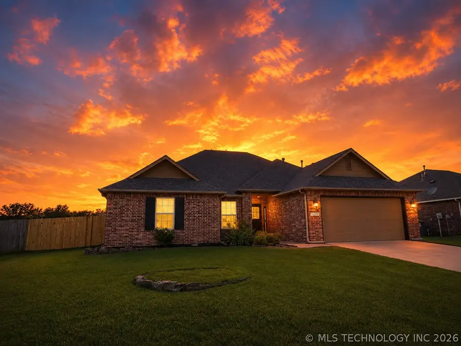 11230 S 275th East Avenue, Coweta, OK 74429 - #2