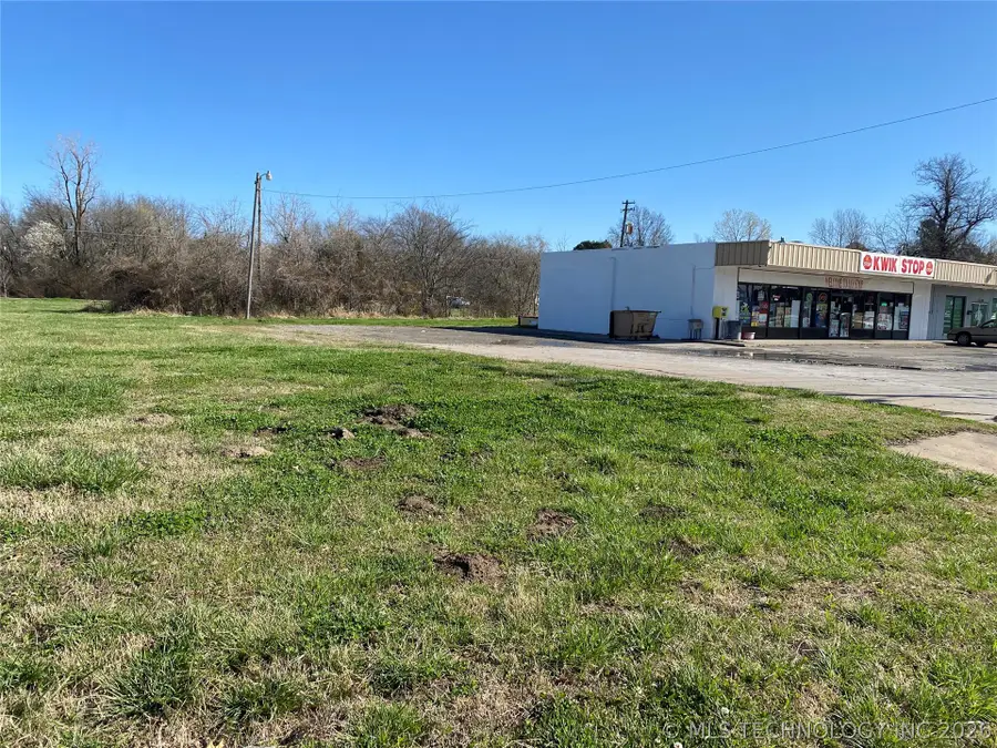 Broadway Street, Muskogee, OK 74401 - #2