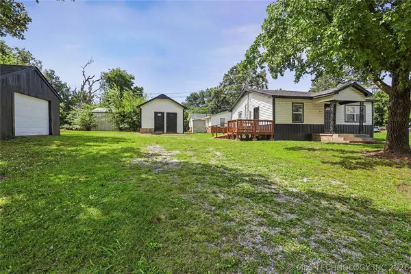 202 Radcliff Street, Locust Grove, OK 74352