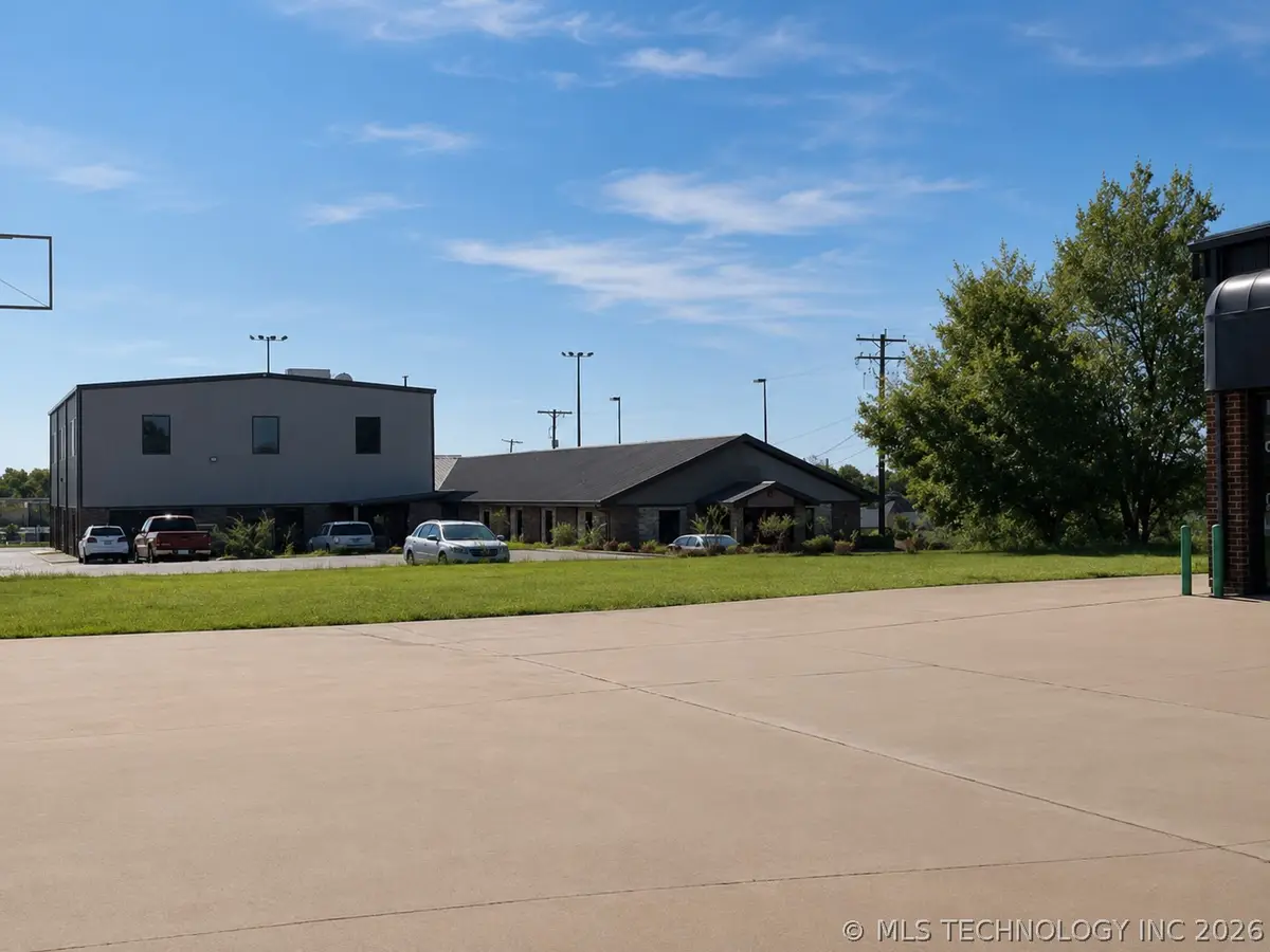 E Main Street, Cushing, OK 74023 - #1