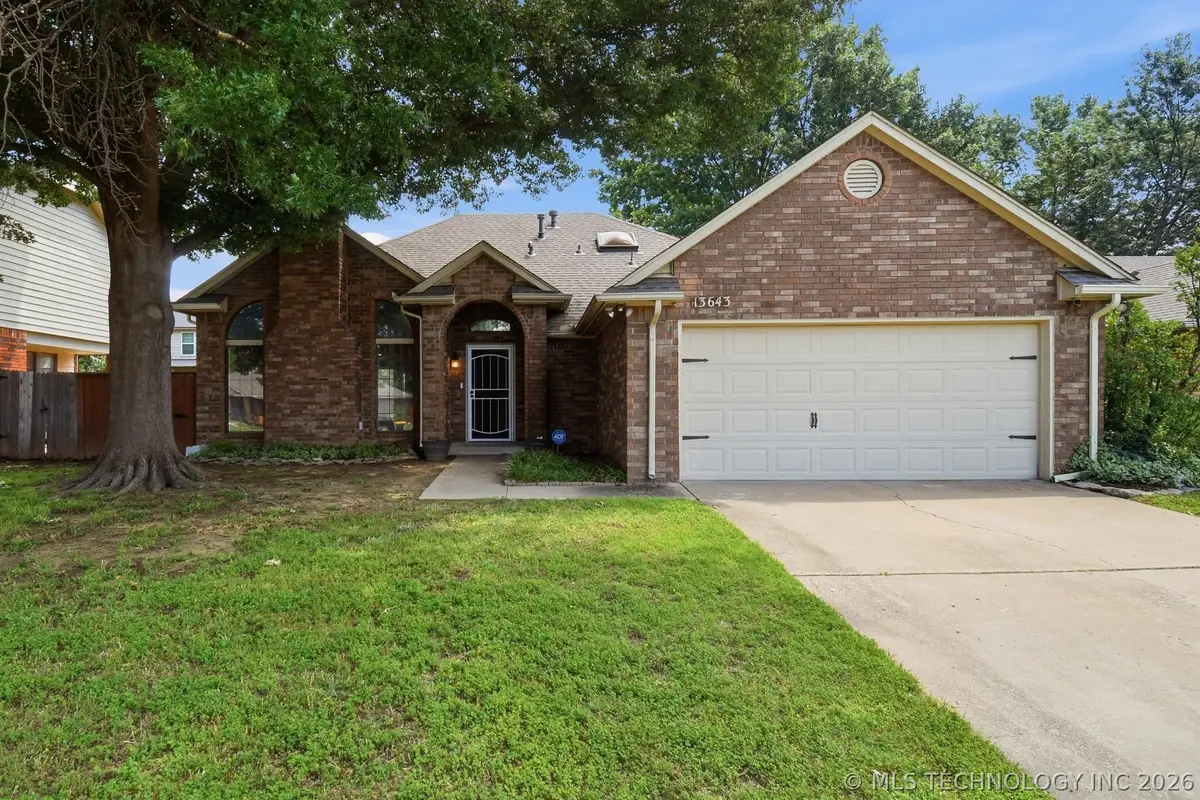 13643 S Oak Place, Glenpool, OK 74033 - #1