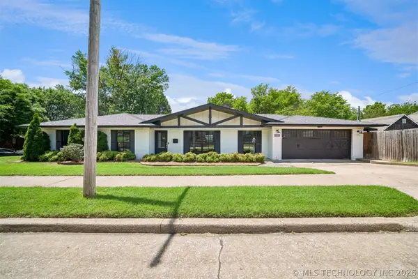 1342 S Columbia Avenue, Tulsa, OK 74104