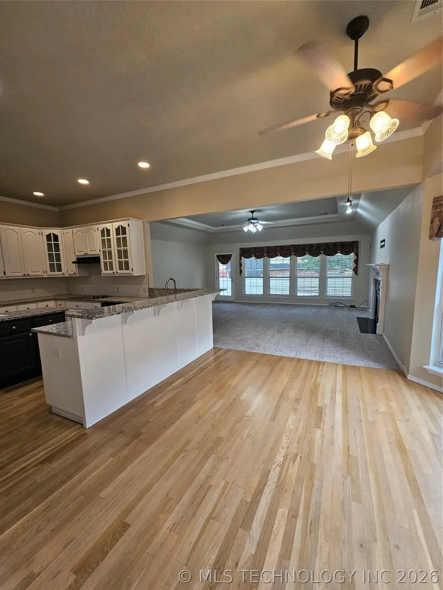 7404 E Forest Ridge Boulevard, Broken Arrow, OK 74014 - #2