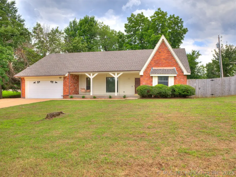 214 W 119th Street S, Jenks, OK 74037 - #2