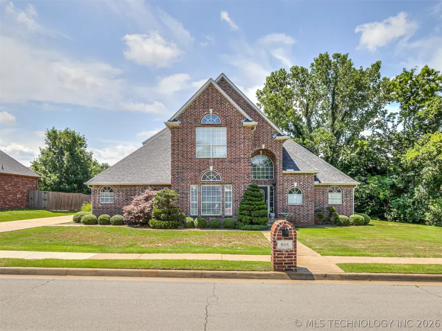 614 W 37th Place, Sand Springs, OK 74063 - #2