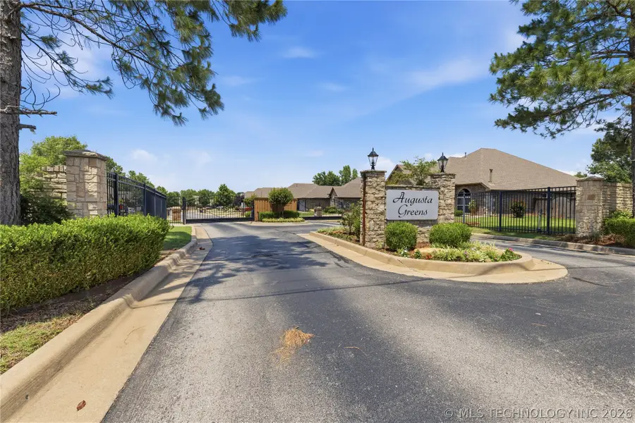 10714 Masters Circle, Jenks, OK 74037 - #2