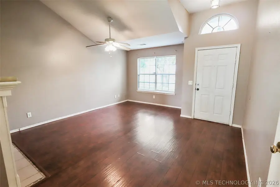 1115 W Beech Street, Skiatook, OK 74070 - #2