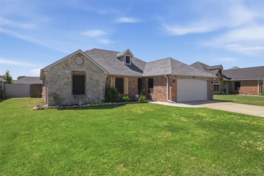 11915 N 108th East Avenue, Collinsville, OK 74021 - #3