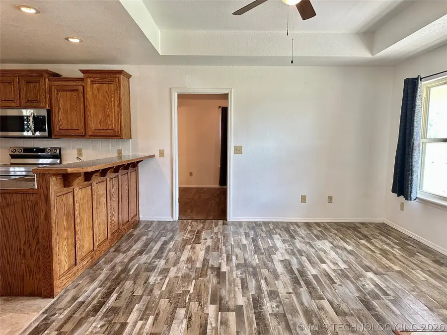 1306 W 17th Street, Sulphur, OK 73086 - #3