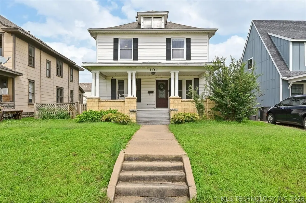 1104 S Johnstone, Bartlesville, OK 74003 - #1