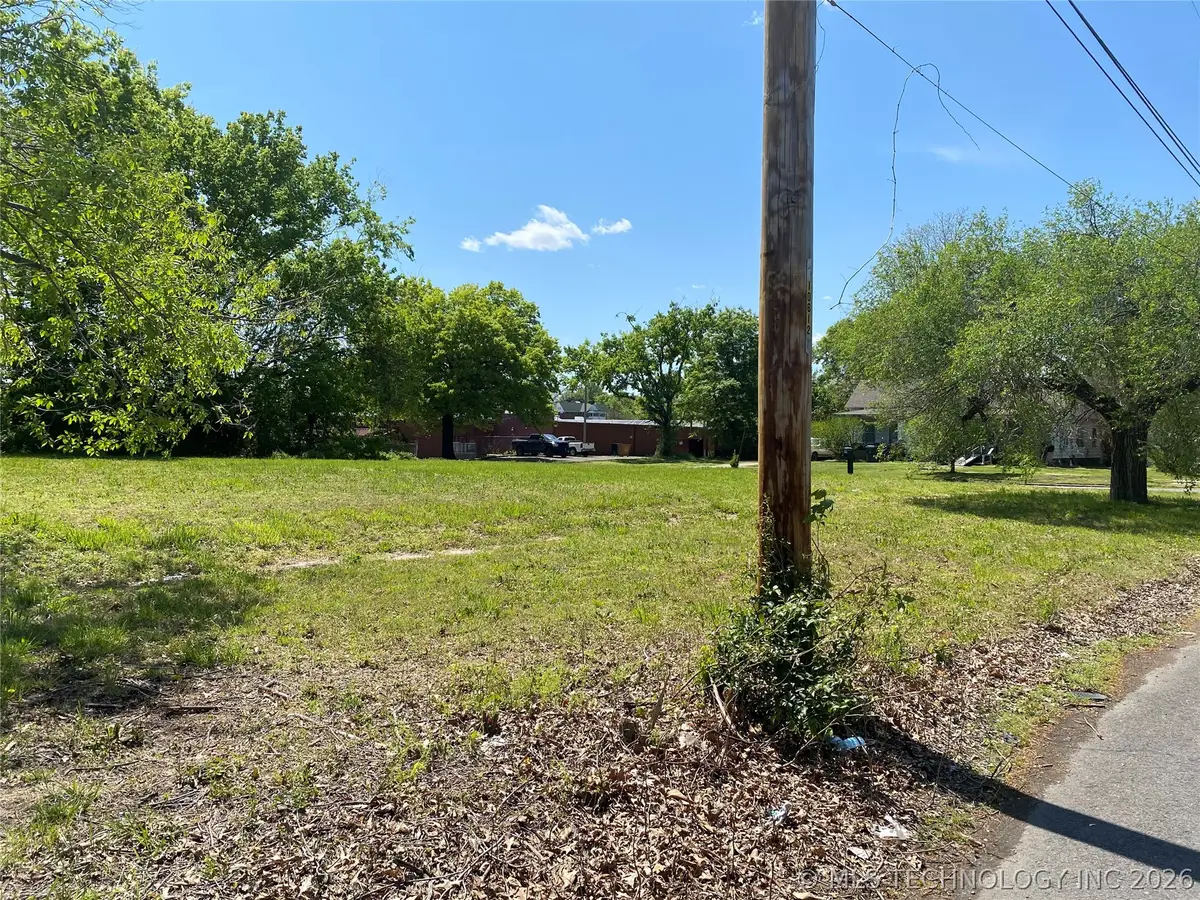 Court Street, Muskogee, OK 74401 - #1