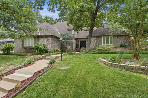 8815 S Lakewood Avenue, Tulsa, OK 74137