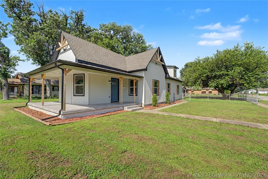 1204 N Wyandotte Avenue, Dewey, OK 74029 - #2