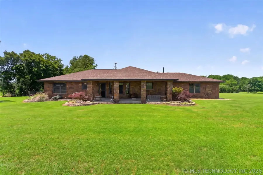 20662 S Carefree Drive, Claremore, OK 74019 - #3