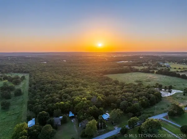 7 S 4240 Road, Chelsea, OK 74016