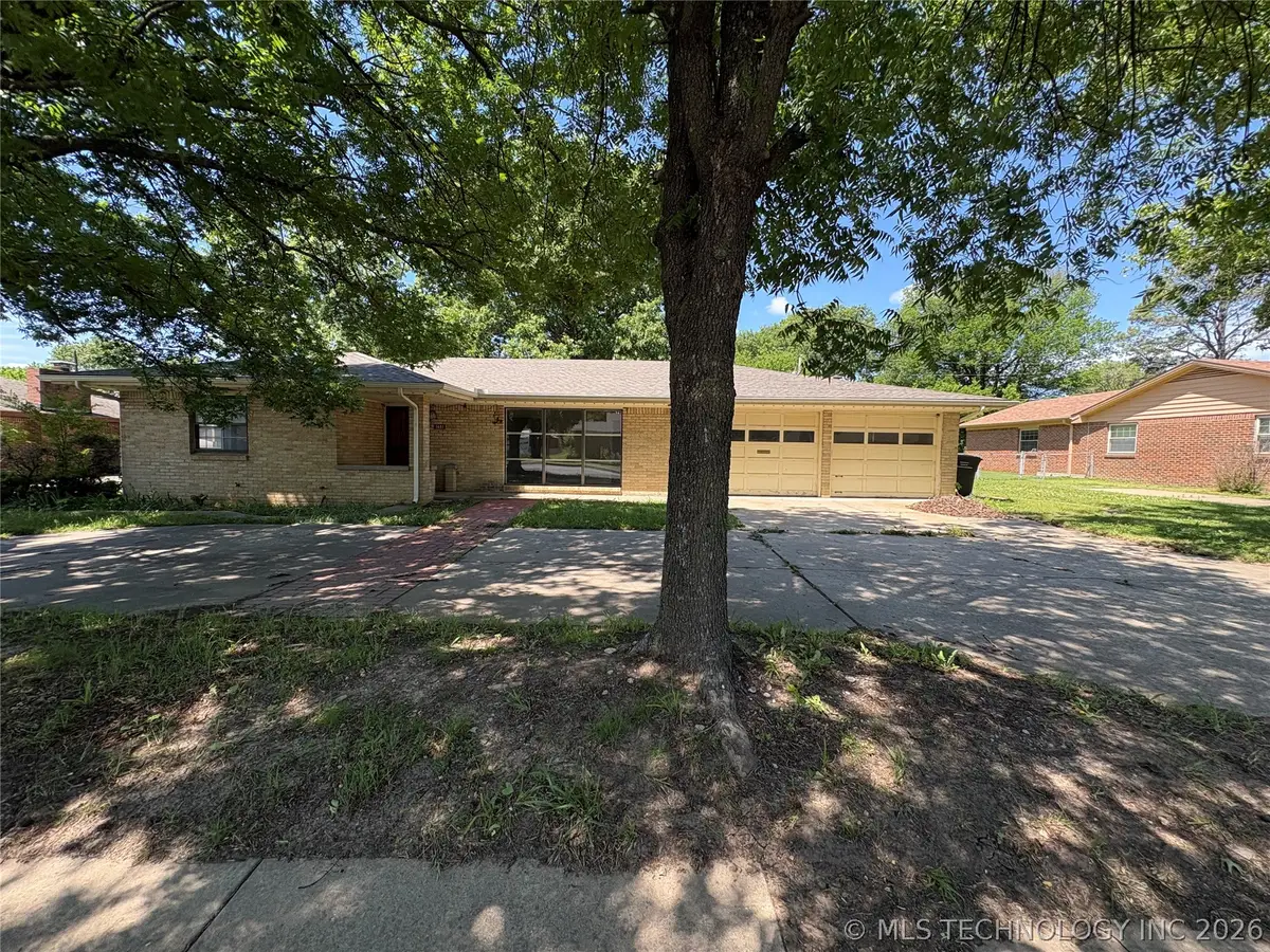 1601 SE Madison Boulevard, Bartlesville, OK 74006 - #1