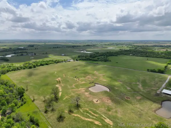 13 S 194th Street W, Council Hill, OK 74428