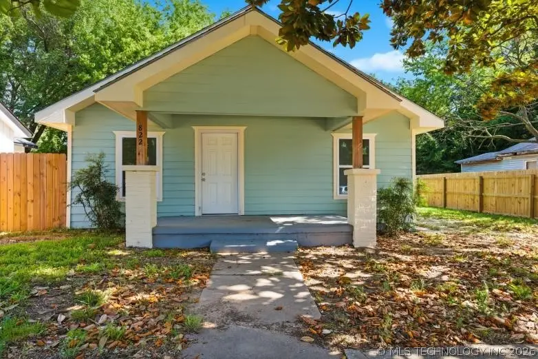 822 W 10th, Ada, OK 74820 - #1