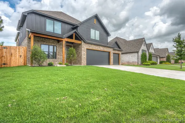 2402 E Northampton Street, Broken Arrow, OK 74014