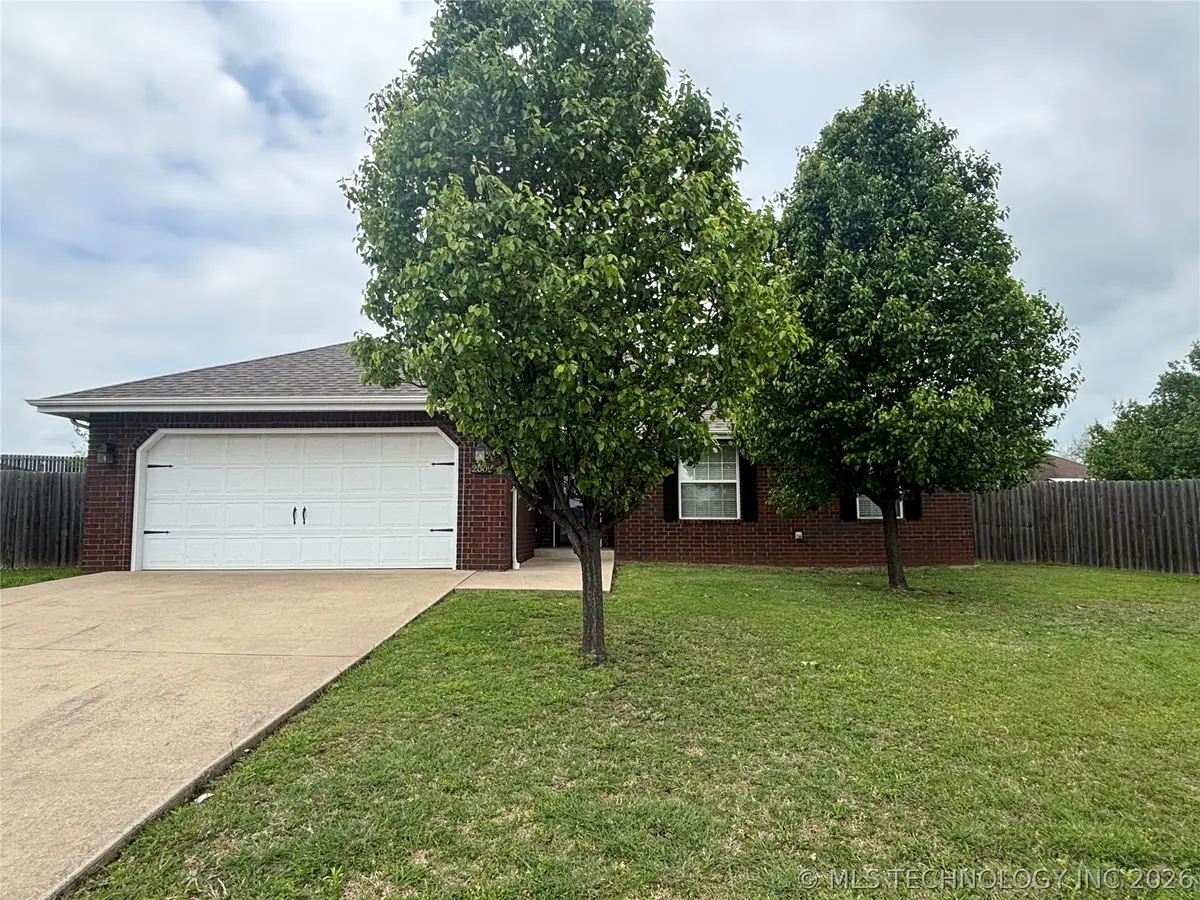 2509 Tanglewood Court, Ardmore, OK 73401 - #1