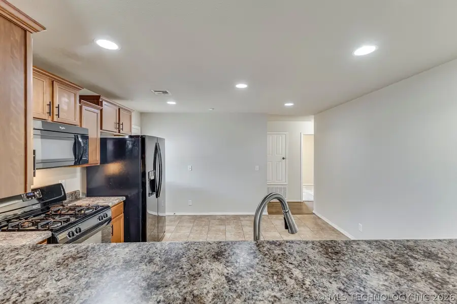 7308 S Gardenia Avenue, Broken Arrow, OK 74011 - #3