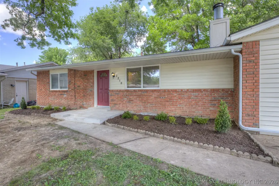 2210 S 131st East Avenue, Tulsa, OK 74134 - #2